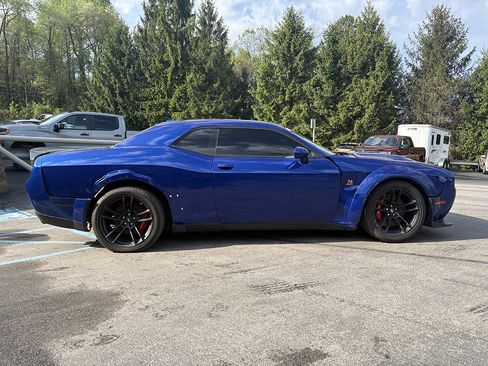 Used 2020 Dodge Challenger R/T Scat Pack RWD image 8