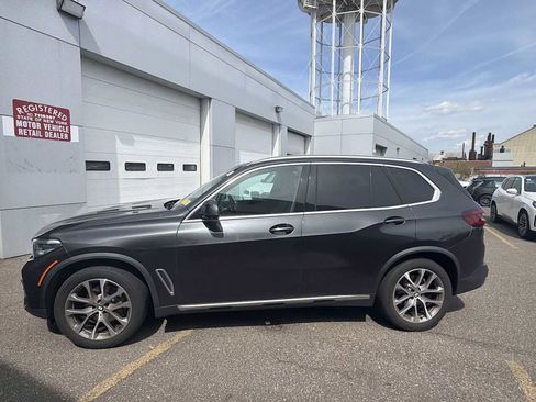 Used 2023 BMW X5 xDrive40i w/ Premium Package AWD/4WD image 7