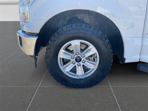 Used 2017 Ford F150 XL w/ Equipment Group 101A Mid image 10