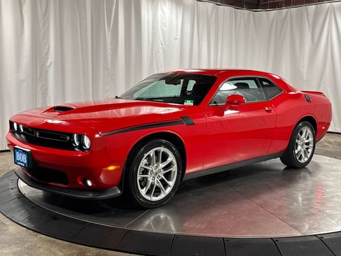 Used 2022 Dodge Challenger GT AWD/4WD image 1