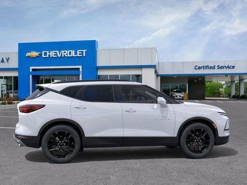 New 2026 Chevrolet Blazer LT image 5