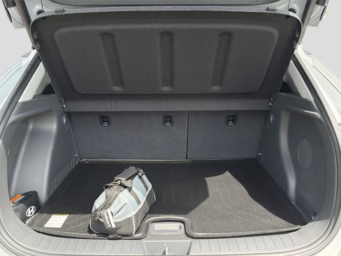 Certified 2024 Hyundai Kona Limited AWD/4WD image 28