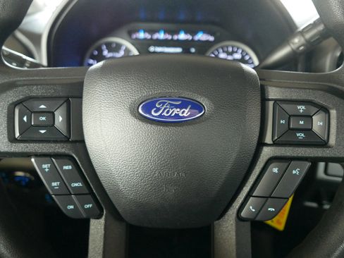 Used 2019 Ford F450 XLT w/ XLT Premium Package image 12