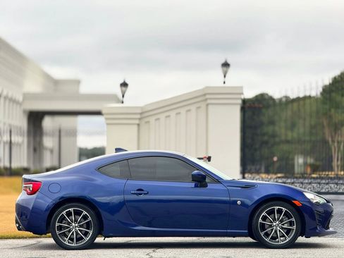 Used 2019 Toyota 86 image 6