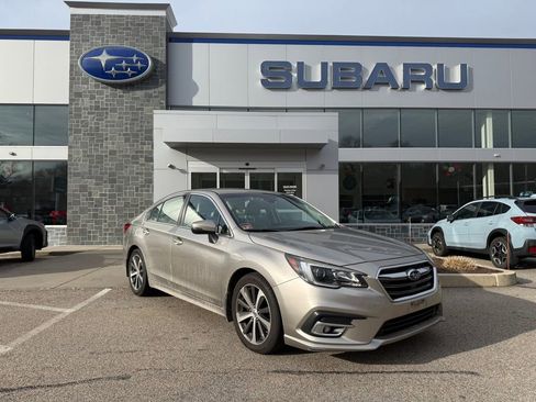 Used 2019 Subaru Legacy 2.5i Limited image 1