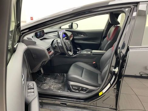 Used 2024 Toyota Prius Prime image 8