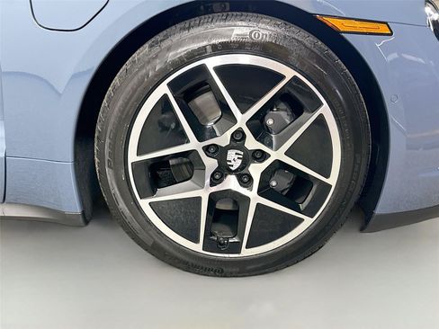 Certified 2026 Porsche Taycan AWD/4WD image 14
