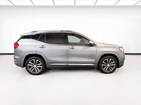 Used 2018 GMC Terrain Denali w/ Comfort Package image 26