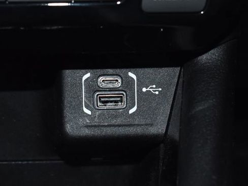 Certified 2023 Jeep Compass Limited image 19