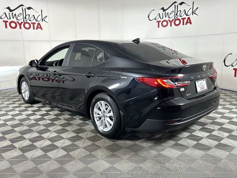 New 2026 Toyota Camry LE image 5