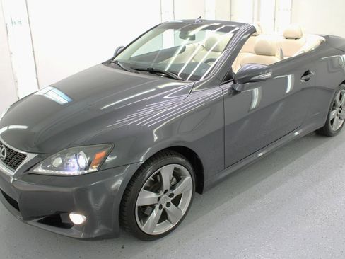 Used 2011 Lexus IS 250C image 5