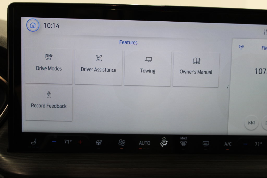 Used 2024 Ford Escape Platinum w/ Premium Technology Package AWD/4WD image 35