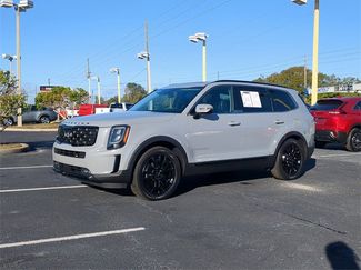 Used 2022 Kia Telluride SX w/ SX Prestige Package video 2