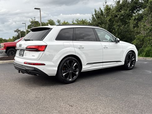 Used 2026 Audi Q7 3.0T Premium Plus w/ Premium Plus Package AWD/4WD image 4