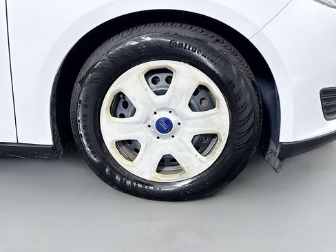 Used 2016 Ford Focus S image 31