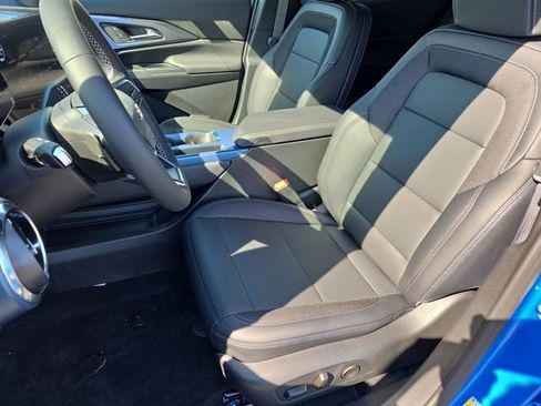 New 2026 Chevrolet Equinox EV LT image 19