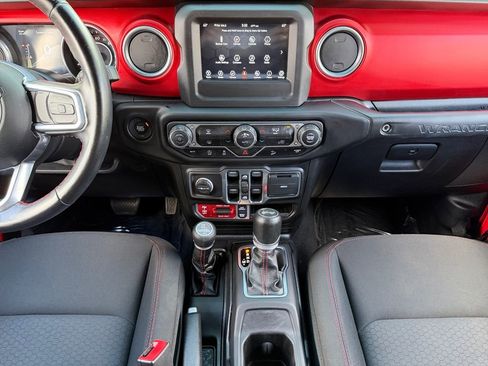 Used 2021 Jeep Wrangler Unlimited Rubicon AWD/4WD image 26