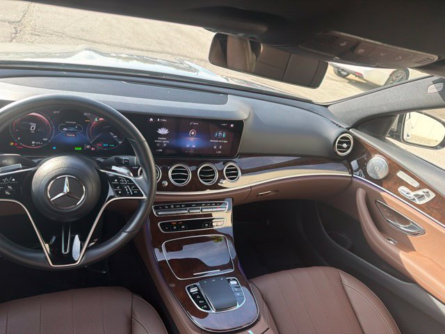 Used 2023 Mercedes-Benz E 450 4MATIC Sedan image 18