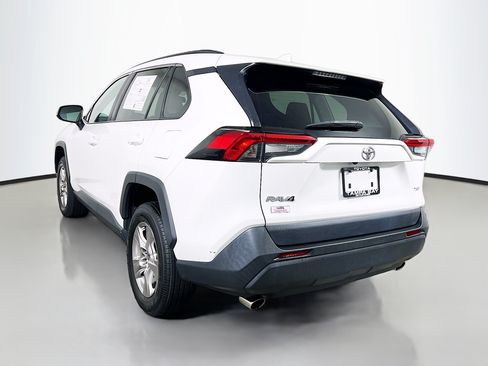 Used 2023 Toyota RAV4 XLE w/ Convenience Package FWD image 8