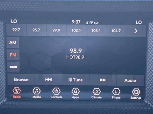 Used 2020 Jeep Gladiator Sport w/ Quick Order Package 24S AWD/4WD image 16