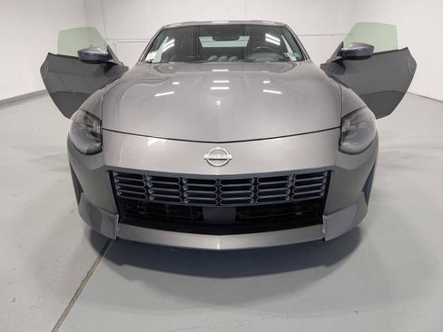 Used 2024 Nissan Z Performance w/ Floor Mat Package image 15
