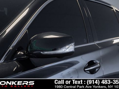 Used 2021 INFINITI Q50 Sensory w/ Cargo Package AWD/4WD image 10
