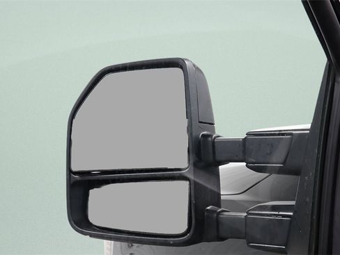 Used 2022 Ford F350 Lariat image 22