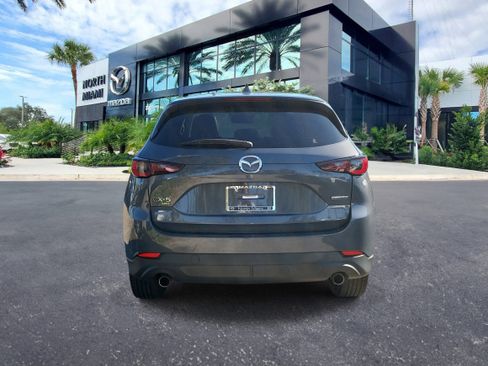 Certified 2022 MAZDA CX-5 Carbon Edition image 4