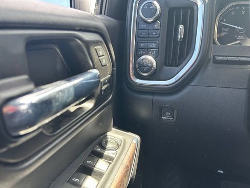 Used 2021 GMC Sierra 1500 Denali w/ Denali Ultimate Package AWD/4WD image 19