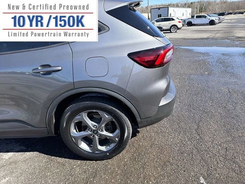 Used 2025 Ford Escape ST-Line w/ Tech Pack #1 image 9