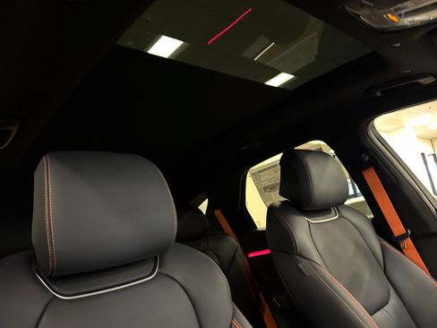 New 2026 Genesis GV70 2.5T Sport Prestige AWD/4WD image 17