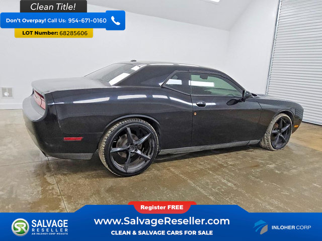 Used 2012 Dodge Challenger SXT Plus RWD image 4