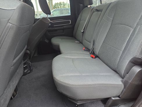 Used 2020 RAM 2500 Big Horn w/ Level 2 Equipment Group image 21