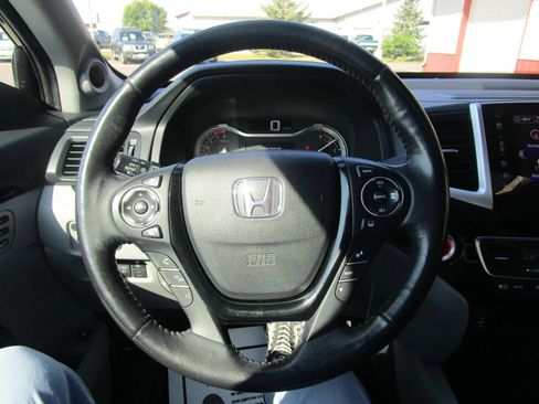 Used 2019 Honda Ridgeline RTL-E image 29