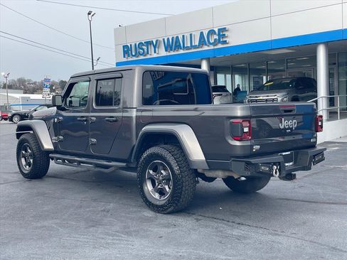 Used 2021 Jeep Gladiator Overland image 5