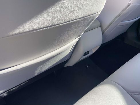 Used 2022 Nissan Altima 2.5 SV w/ SV Premium Package image 4