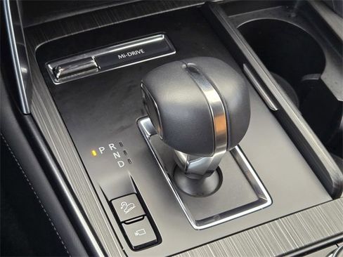 Certified 2025 MAZDA CX-70 3.3 Turbo S w/ Premium Plus image 23