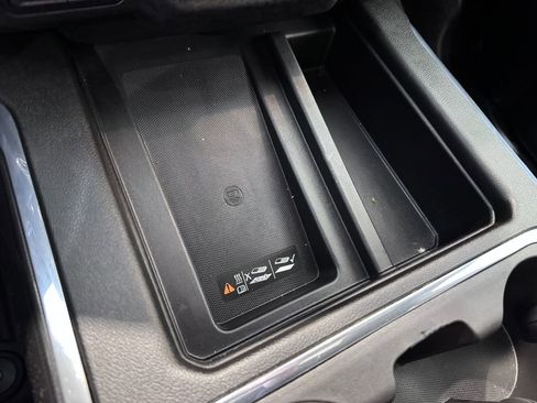 Certified 2022 GMC Sierra 3500 AT4 w/ AT4 Premium Plus Package image 25