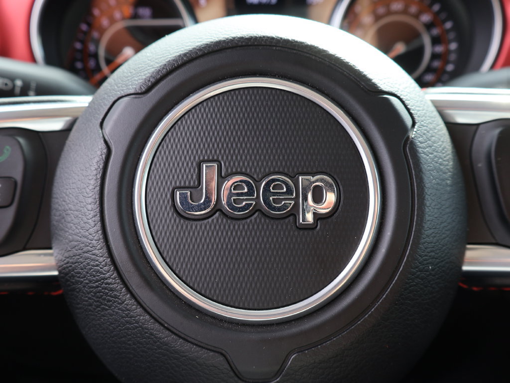 Used 2023 Jeep Gladiator Rubicon w/ LED Lighting Group AWD/4WD image 25