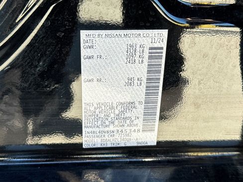 Used 2025 Nissan Altima 2.5 SV FWD image 28
