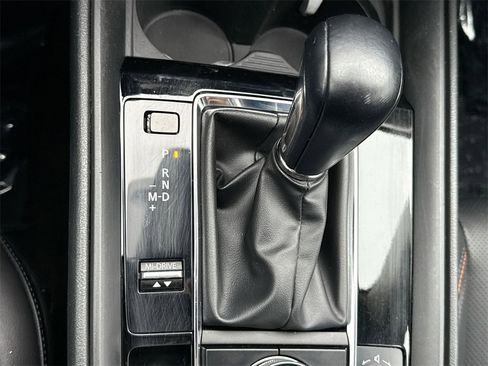 Used 2023 MAZDA CX-50 AWD 2.5 S w/ Premium Plus Pkg image 22