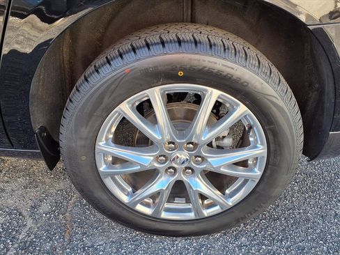 Used 2023 Buick Enclave Premium w/ Experience Buick Package image 21