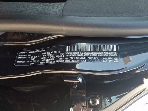Certified 2025 Maserati Grecale Modena AWD/4WD image 21
