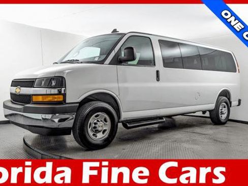 Used 2023 Chevrolet Express 3500 LT w/ LT Preferred Equipment Group image 1