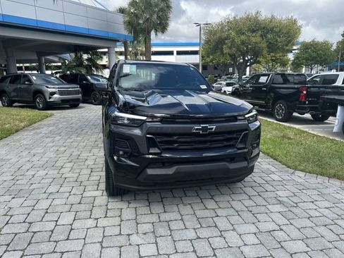 Used 2023 Chevrolet Colorado LT w/ LT Convenience Package III RWD image 18