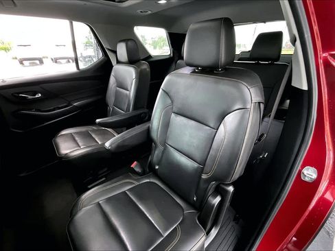 Used 2020 Chevrolet Traverse RS AWD/4WD image 21