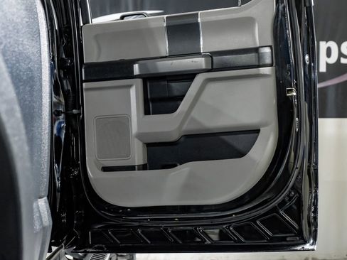 Used 2017 Ford F250 XLT w/ XLT Value Package image 35