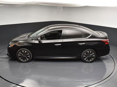 Used 2019 Nissan Sentra SR Turbo w/ Premium Package (SR Turbo) image 45