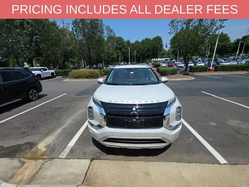 Used 2023 Mitsubishi Outlander SEL FWD image 9