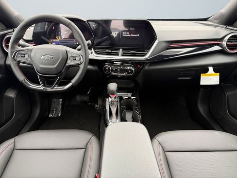 New 2026 Chevrolet Trax RS w/ Sunroof Package image 10